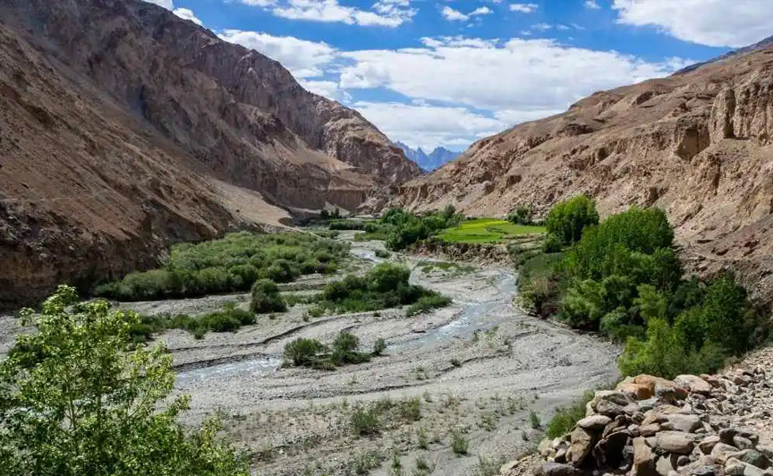 SHAM VALLEY TREK: The Best Ladakh Trek For Beginners