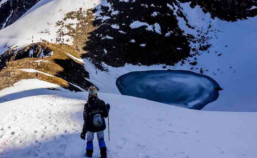 Roopkund Trek - Detailed Itinerary, Reviews, Safety Tips