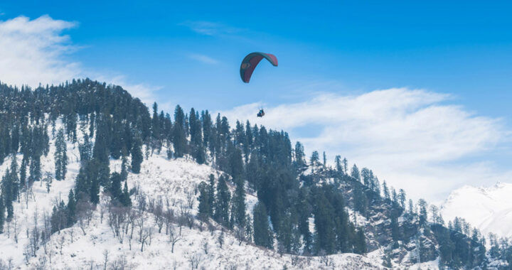 6 Best Places for Paragliding in Himachal Pradesh