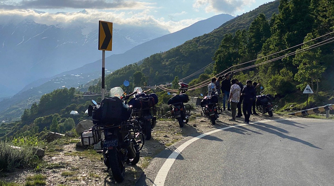 Himachal Motorbike Tour through Hidden Himalayas and Little Tibet