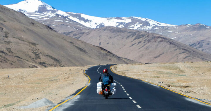 Experience the Thrill of a Lifetime with a Motorcycle Tour in India