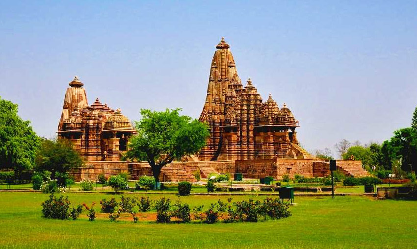 Kandariya Mahadev Temple near Khajuraho