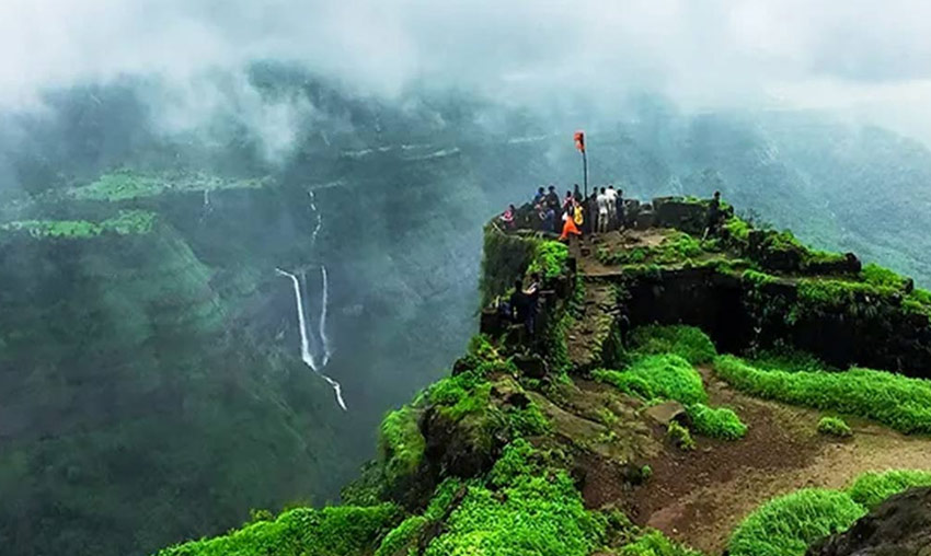  Rajmachi Fort, Lonavala