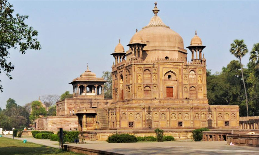 Khusro Bagh, Prayagaraj