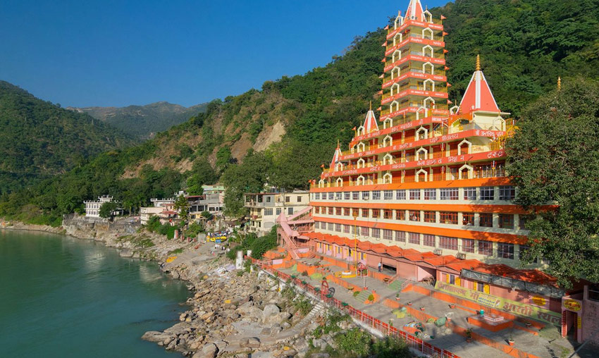 Trayambakeshwar Temple, Rishikesh