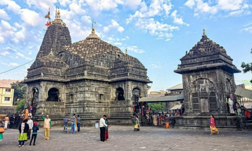 Trimbakeshwar Jyotirling Mandir, Nashik