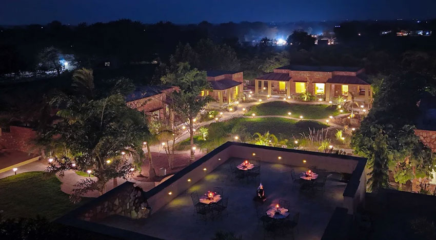 Aranya Vilas – Best Luxury Hotel in Ranthambore
